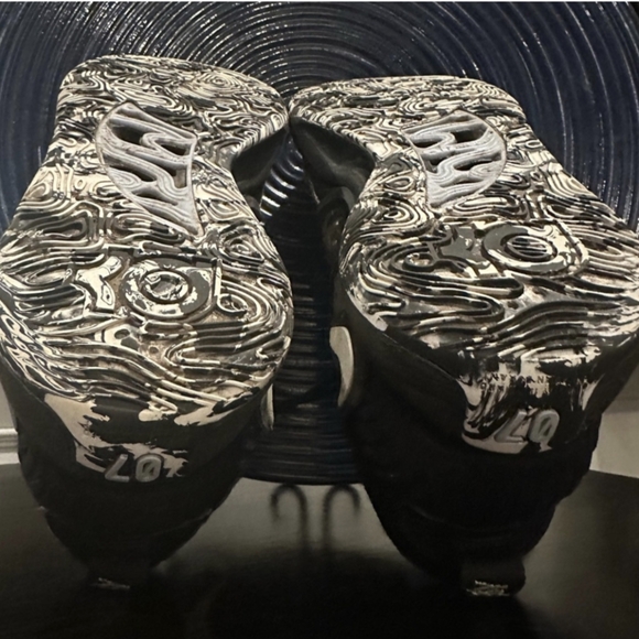 Nike KD 15 basketball sneakers men's size 11 black and white refuge Kevin Durant - Picture 8 of 8